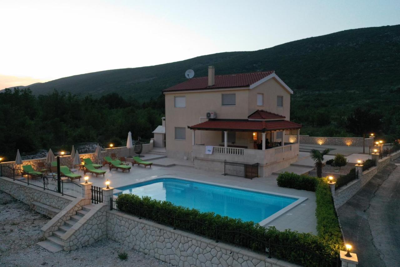 Villa Secret Beauty With Saltwater Pool Imotski Bagian luar foto